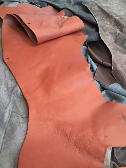Fianco Bovino Morbido Colore Cognac 2
