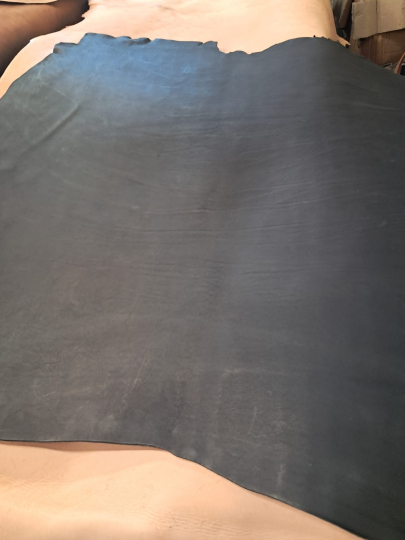 Spalla bovina naturale nera